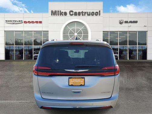 2023 Chrysler Pacifica Limited