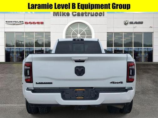 2024 RAM 3500 Laramie Crew Cab 4x4 8' Box