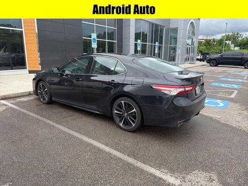 Black 2018 Toyota Camry XSE