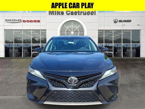Midnight Black Metallic 2018 Toyota Camry XSE