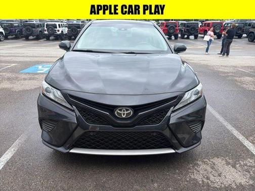 Black 2018 Toyota Camry XSE