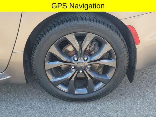Molten Silver 2018 Chrysler Pacifica Touring-L