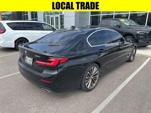 2021 BMW 530 530i