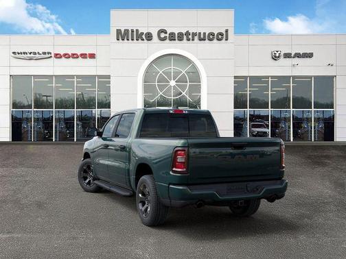 Serrano Green Metallic 2026 RAM 1500 Express