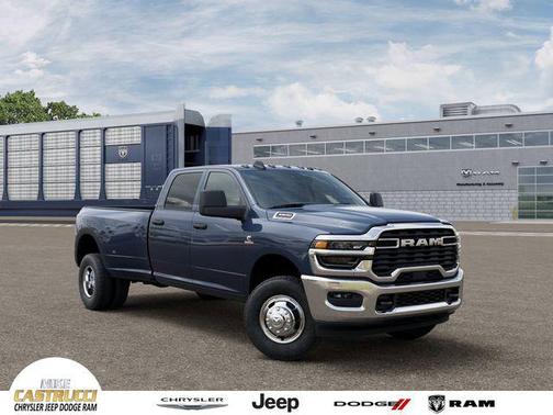 2026 RAM 3500 Tradesman Crew Cab 4x4 8' Box