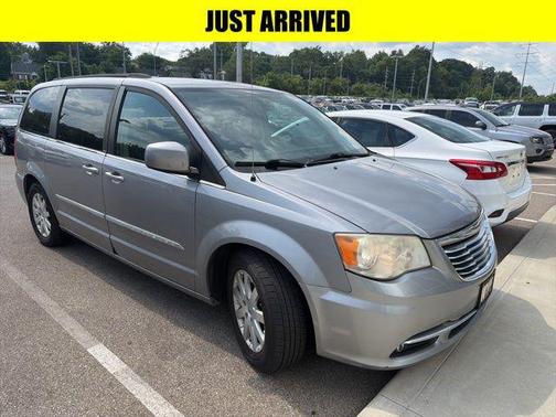 Billet Silver Metallic Clearcoat 2014 Chrysler Town & Country Touring