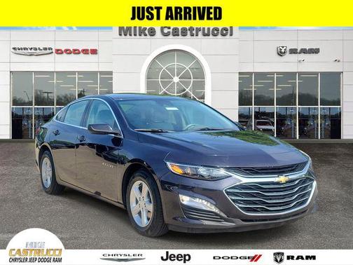 Dark Ash Metallic 2023 Chevrolet Malibu FWD 1LT