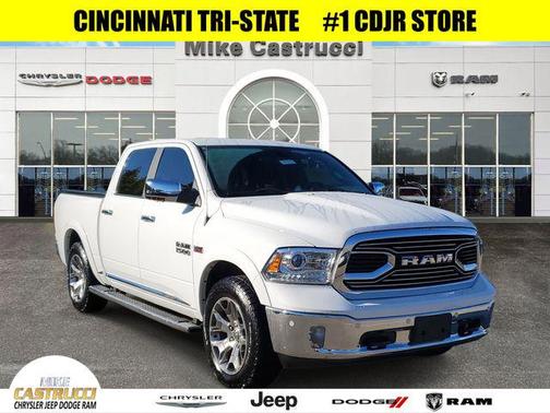 2017 RAM 1500 Limited Crew Cab 4x4 5'7' Box
