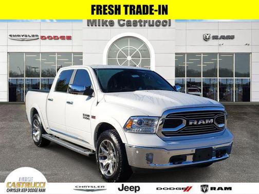 2017 RAM 1500 Limited Crew Cab 4x4 5'7' Box