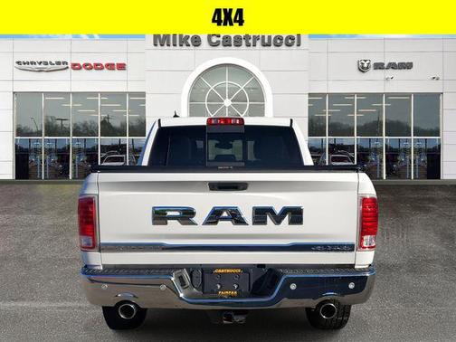 2017 RAM 1500 Limited Crew Cab 4x4 5'7' Box