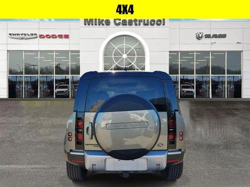 2020 Land Rover Defender 110 SE