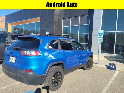2023 Jeep Cherokee Altitude