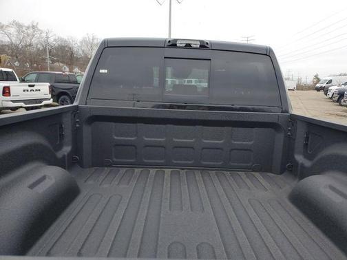 2026 RAM 2500 Laramie Crew Cab 4x4 6'4' Box