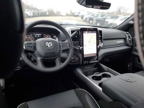 2026 RAM 2500 Laramie Crew Cab 4x4 6'4' Box