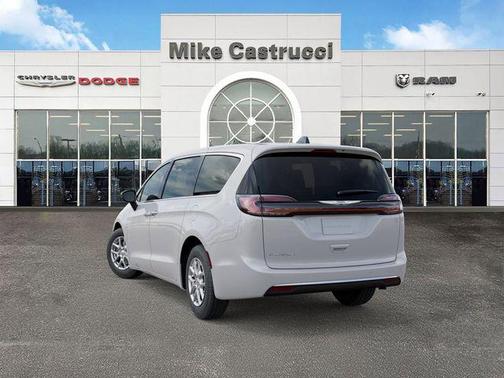 2026 Chrysler Pacifica L