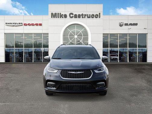 2026 Chrysler Pacifica L