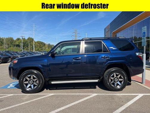 2022 Toyota 4Runner TRD Off Road