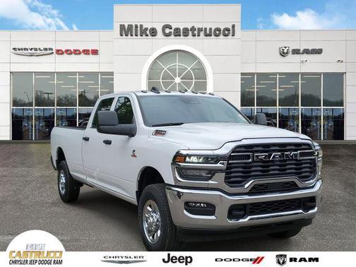 2025 RAM 2500 Tradesman Crew Cab 4x4 8' Box