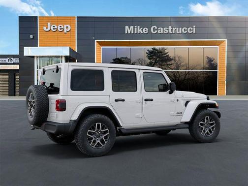 Bright White Clearcoat 2027 Jeep Wrangler Sahara