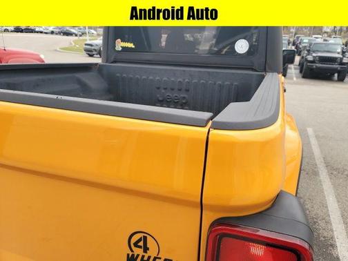 2021 Jeep Gladiator Sport