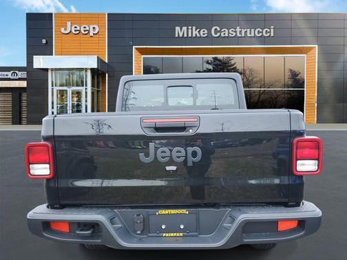 2026 Jeep Gladiator Sport