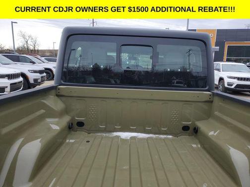 2026 Jeep Gladiator Sport