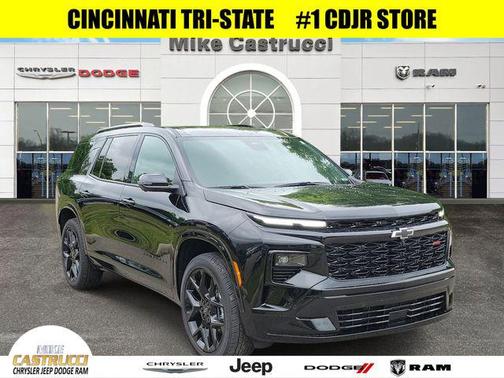 Mosaic Black Metallic 2025 Chevrolet Traverse RS