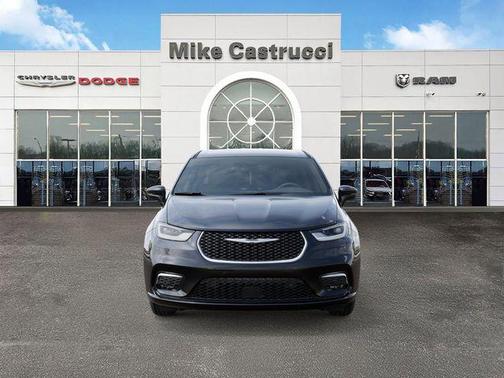 2026 Chrysler Pacifica L