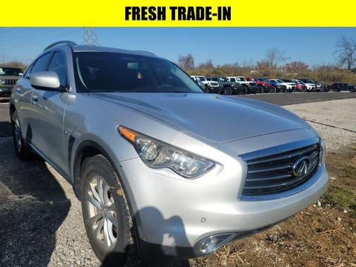 2015 INFINITI QX70 Base
