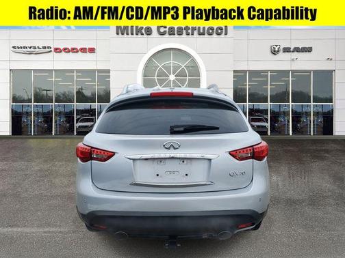 2015 INFINITI QX70 Base