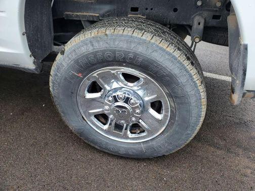 2025 RAM 2500 Tradesman Crew Cab 4x4 6'4' Box