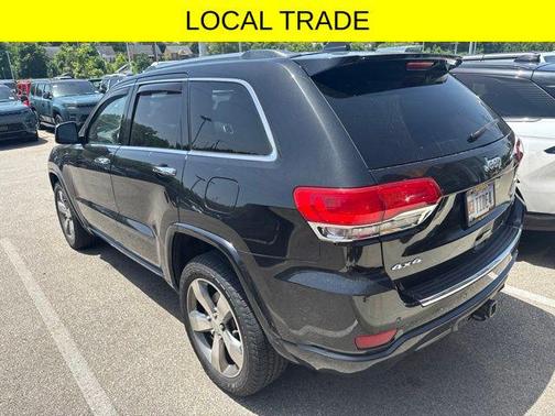 Brilliant Black Crystal Pearlcoat 2014 Jeep Grand Cherokee Overland