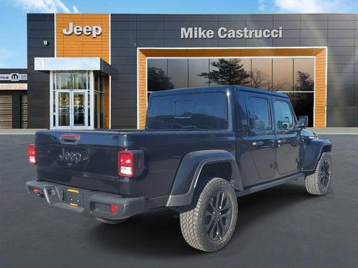 2025 Jeep Gladiator Nighthawk