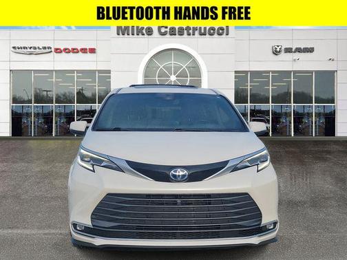 2021 Toyota Sienna Platinum 7 Passenger