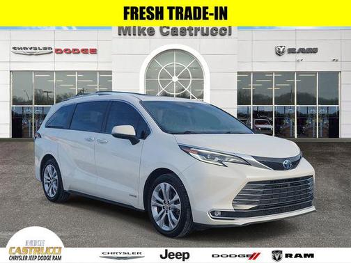 2021 Toyota Sienna Platinum 7 Passenger