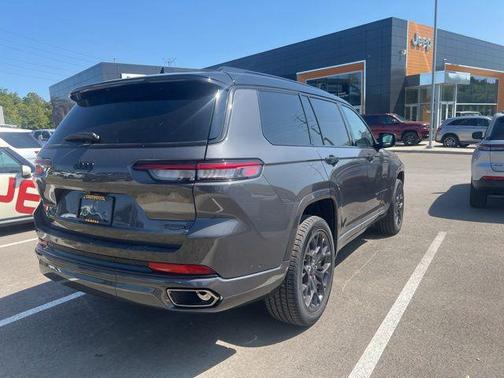 2025 Jeep Grand Cherokee L Summit