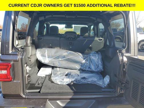 2026 Jeep Wrangler 4-Door Sahara 4x4