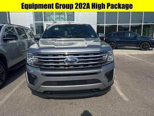 Iconic Silver Metallic 2021 Ford Expedition Max XLT