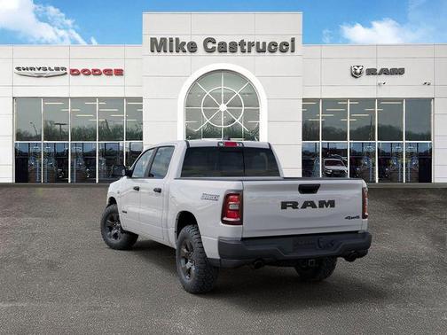 Bright White Clearcoat 2026 RAM 1500 Warlock Crew Cab 4x4 5'7' Box