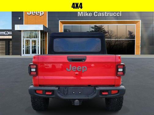 Firecracker Red Clearcoat 2020 Jeep Gladiator Rubicon