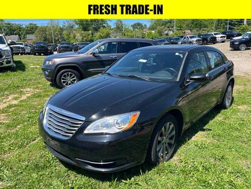 Black Clearcoat 2013 Chrysler 200 Touring