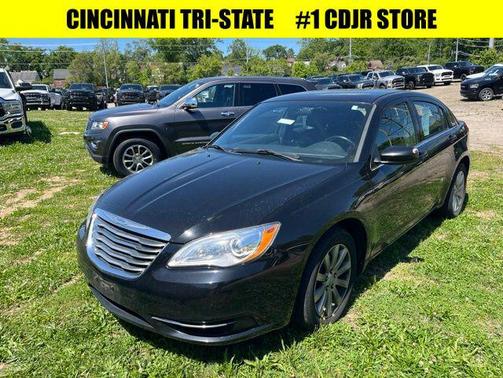 Black Clearcoat 2013 Chrysler 200 Touring