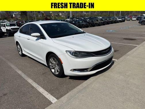 Bright White Clearcoat 2015 Chrysler 200 Limited