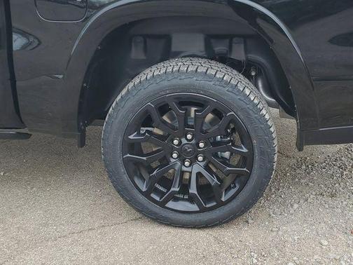 2025 RAM 1500 Limited