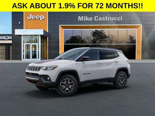 Bright White Clearcoat 2026 Jeep Compass Trailhawk