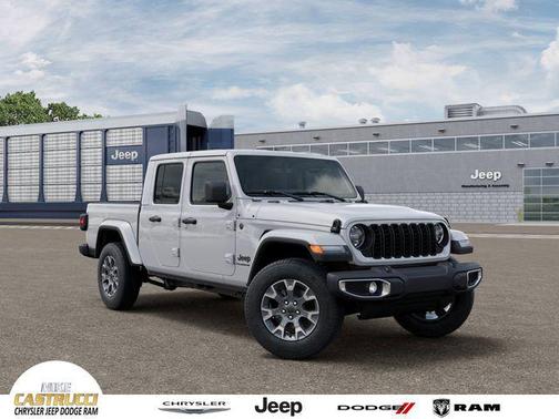 Bright White Clearcoat 2026 Jeep Gladiator Sahara 4x4