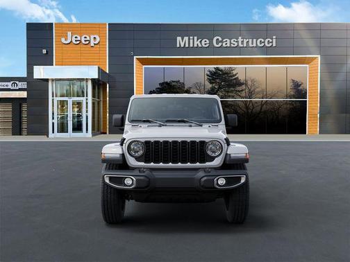 Bright White Clearcoat 2026 Jeep Gladiator Sahara 4x4