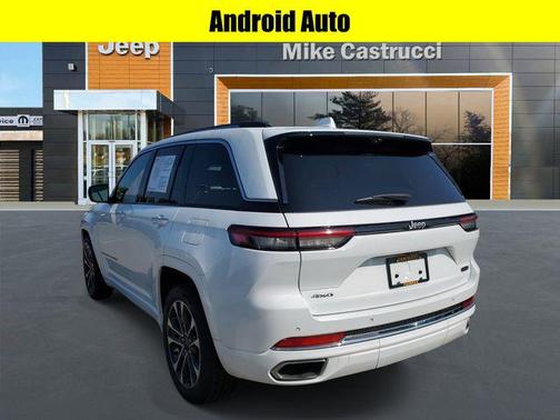2022 Jeep Grand Cherokee Overland