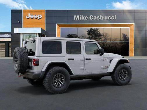 Bright White Clearcoat 2026 Jeep Wrangler Rubicon
