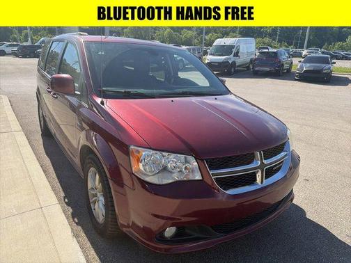 Red 2015 Dodge Grand Caravan SXT